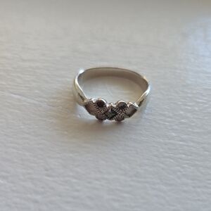 925 Silver  Pattern Women's Ring - Silver